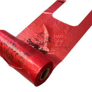 T-shirt bags on roll